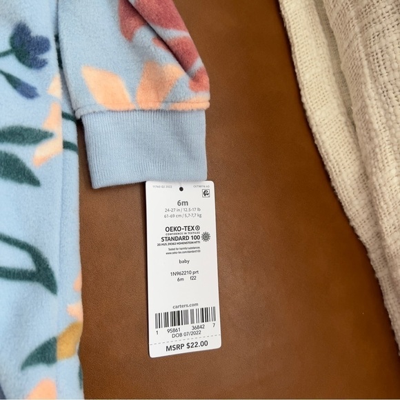 Carter’s Baby Floral Fleece Jumpsuit size 6 months - Picture 3 of 3